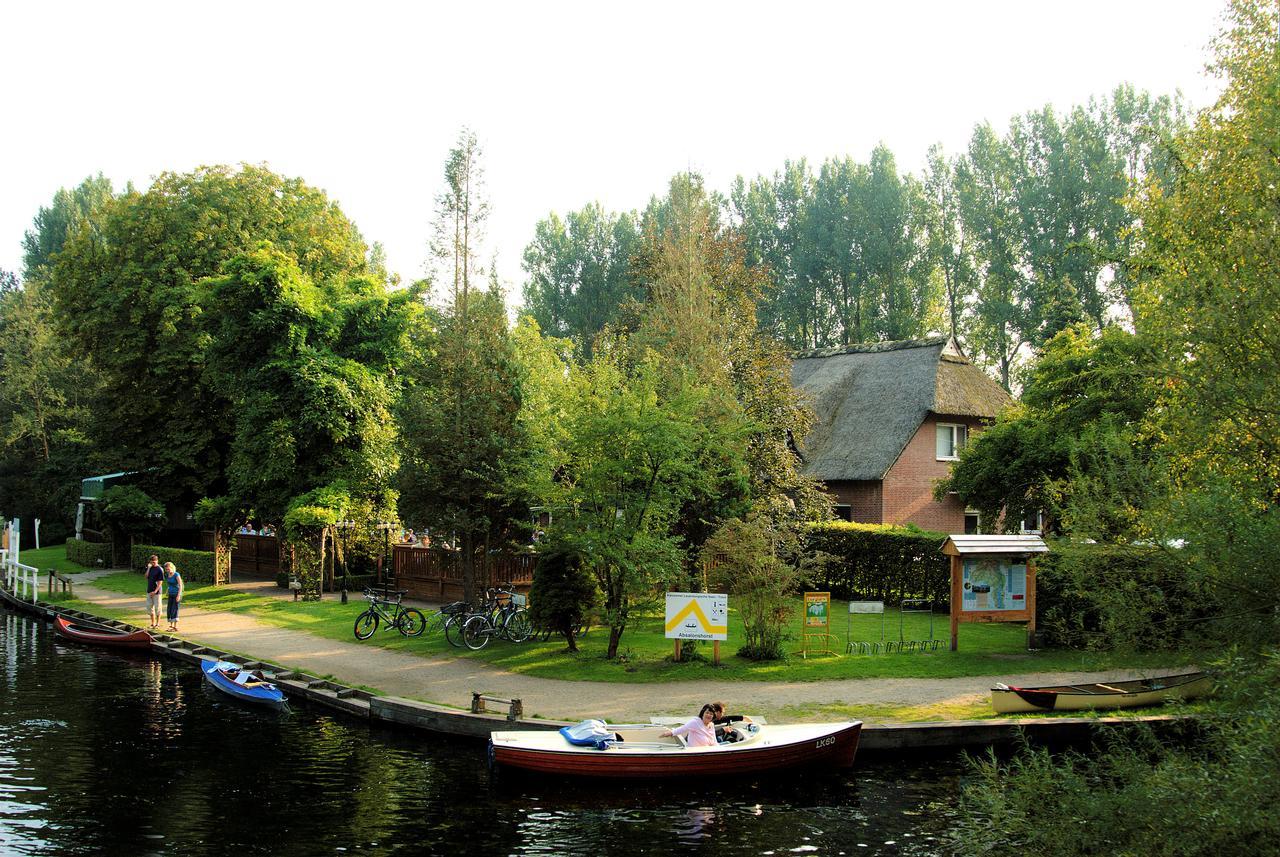 Landhaus Absalonshorst Hotel Groß Grönau Екстериор снимка