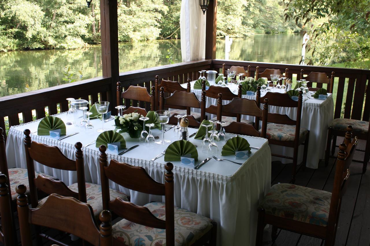 Landhaus Absalonshorst Hotel Groß Grönau Екстериор снимка